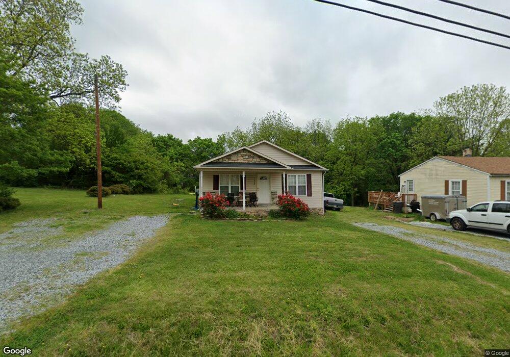 1009 Hickory Chapel Rd, High Point, NC 27260 - photo 1