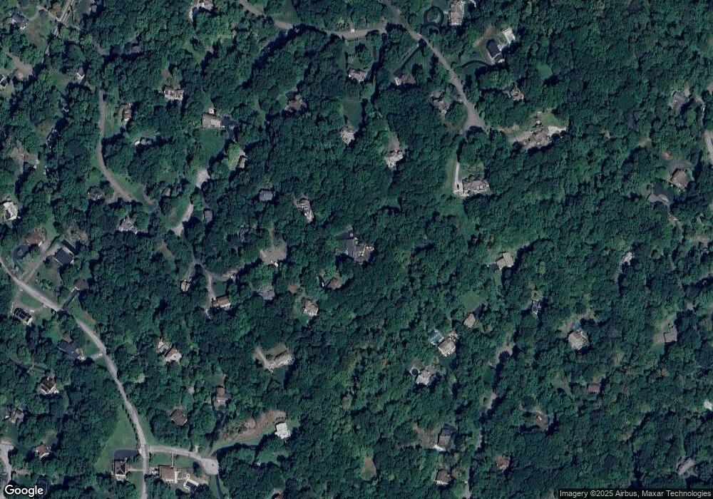 33 Roberta Dr, Cortlandt Manor, NY 10567 - photo 1