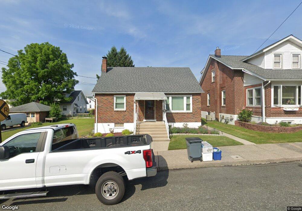 309 S 6th St unit 311, Emmaus, PA 18049 - photo 1