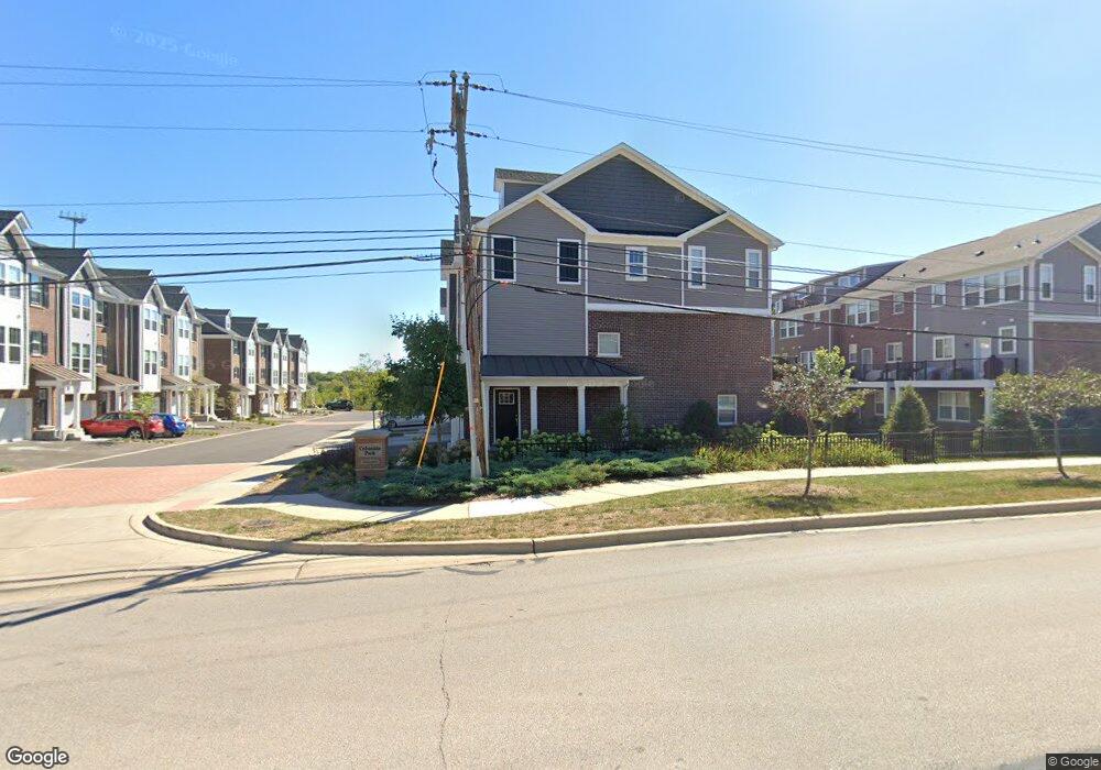 942 Coletta Cir unit 5-2, Naperville, IL 60563 - photo 1