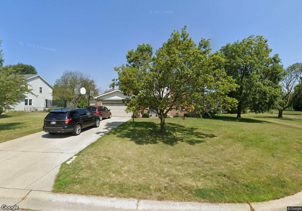 1425 Deerbrook Ct, Bluffton, IN 46714 - photo 1