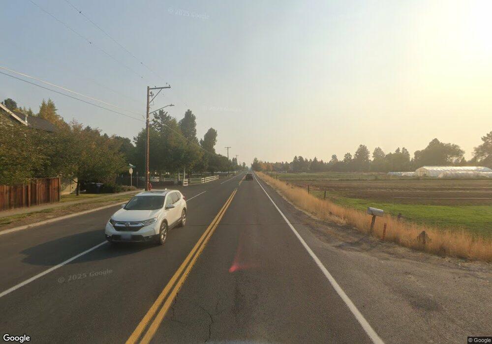 61918 Pettigrew Rd, Bend, OR 97702 - photo 1