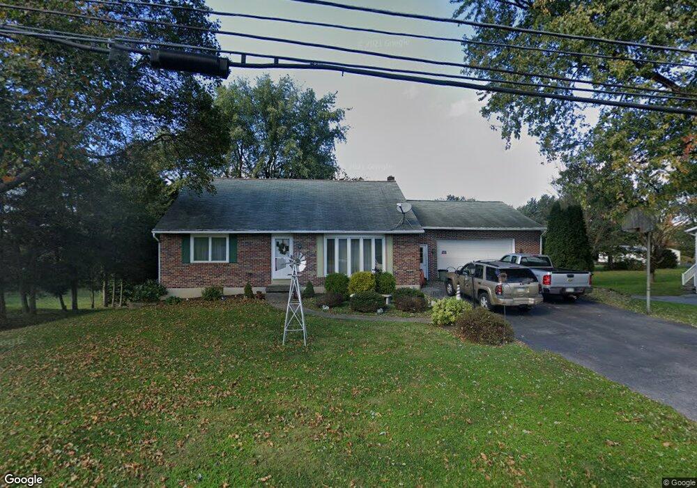 475 Snyder Rd, Reading, PA 19605 - photo 1