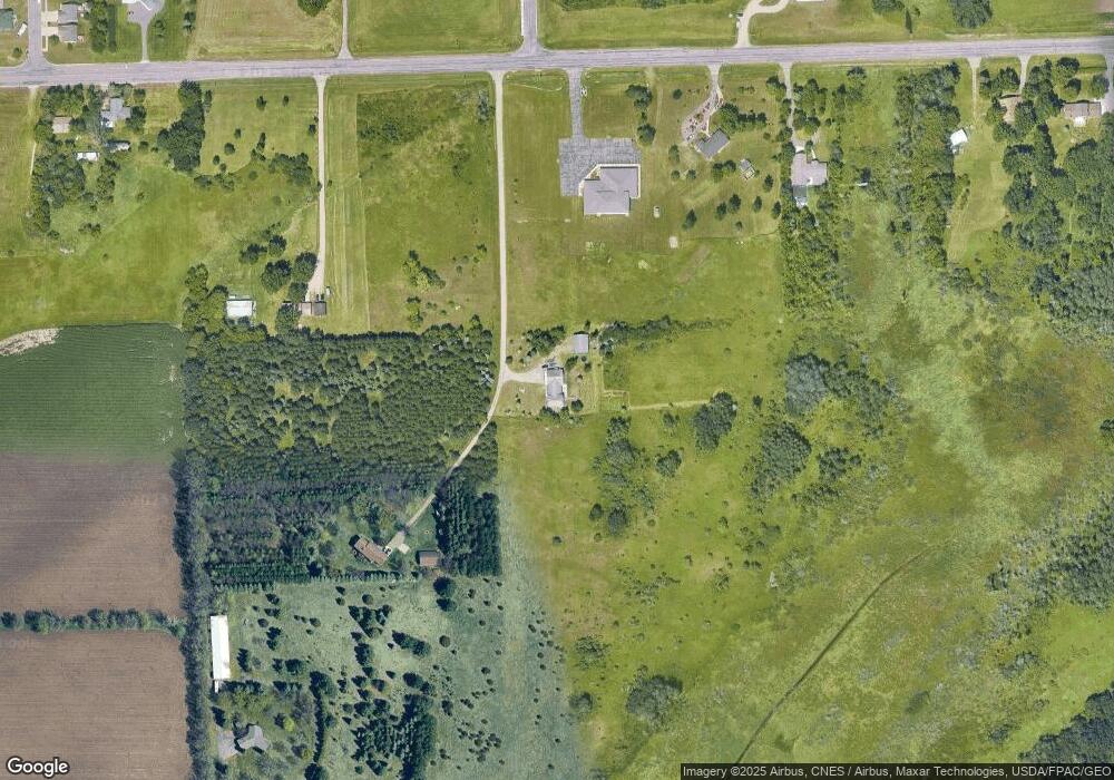 1946 15th St NE, Sauk Rapids, MN 56379 - photo 1