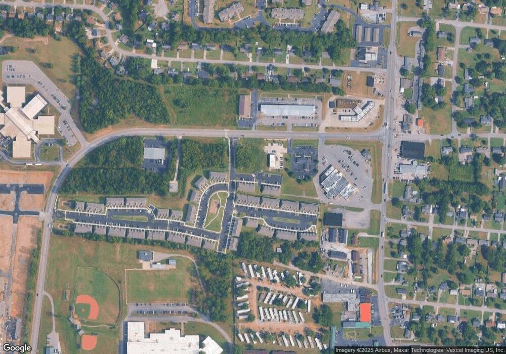 1304 Hillakes Ln, Lebanon, TN 37090 - photo 1