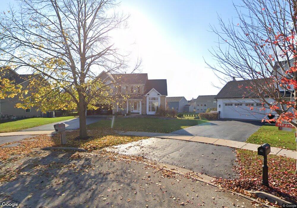 108 Oak Hill Ct, North Aurora, IL 60542 - photo 1