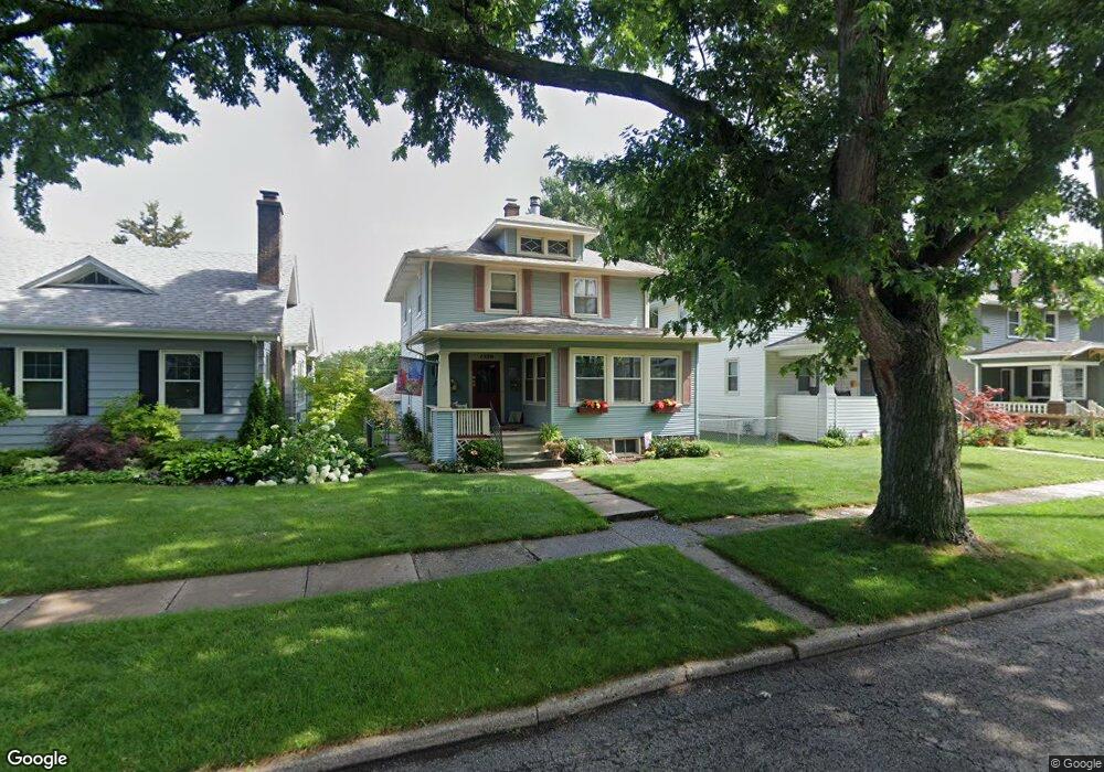 1520 Elm St, Davenport, IA 52803 - photo 1