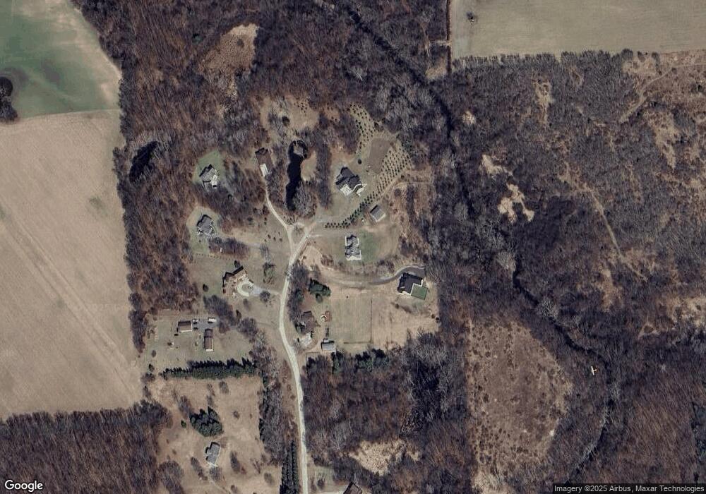 1864 Hickory Hollow Ln, Dexter, MI 48130 - photo 1