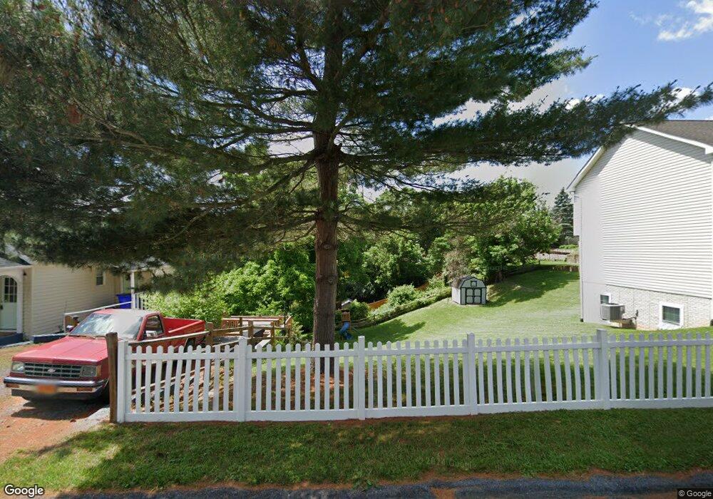 908 E C St, Brunswick, MD 21716 - photo 1