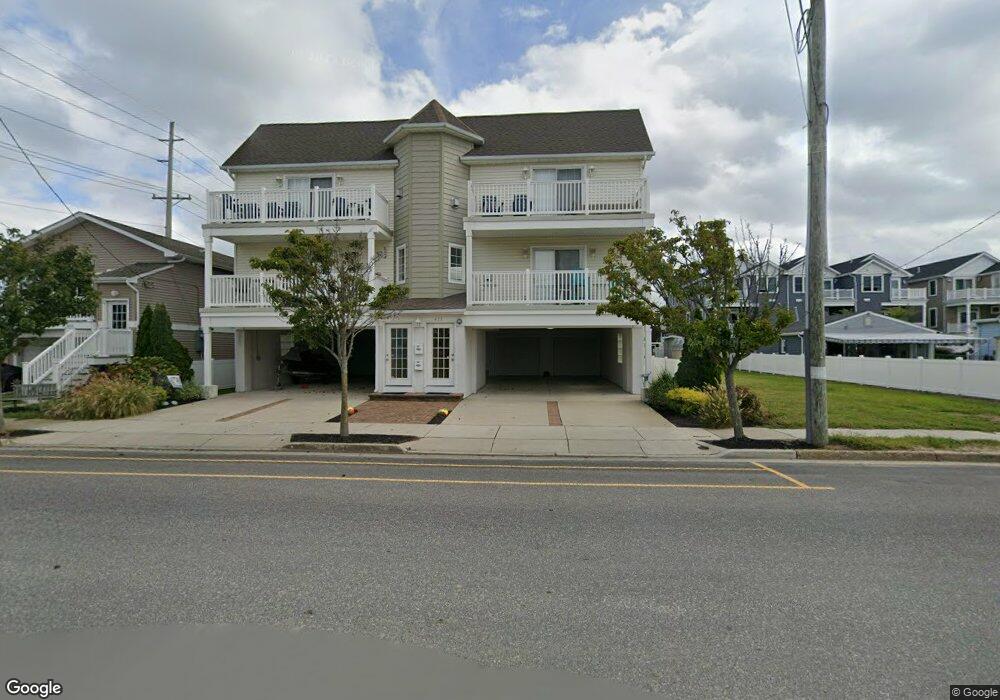 451 W Spicer Ave unit B, Wildwood, NJ 08260 - photo 1
