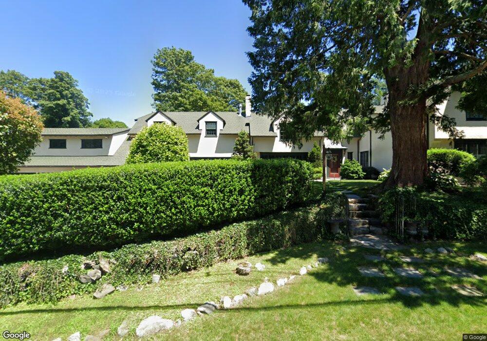 46 Nanepashemet St, Marblehead, MA 01945 - photo 1