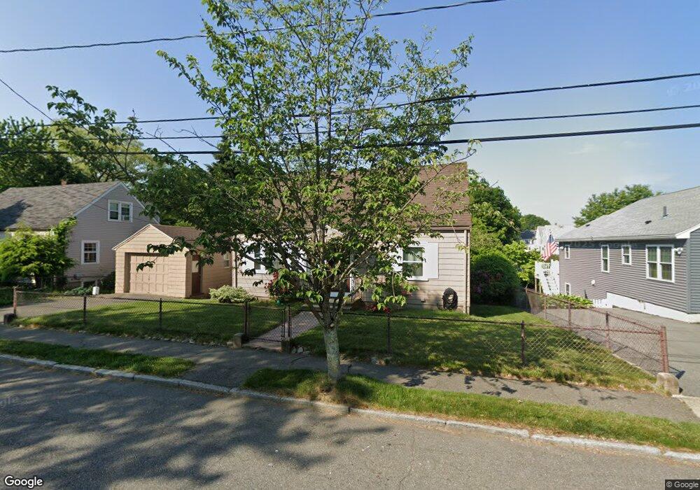 17 Hourihan St, Peabody, MA 01960 - photo 1