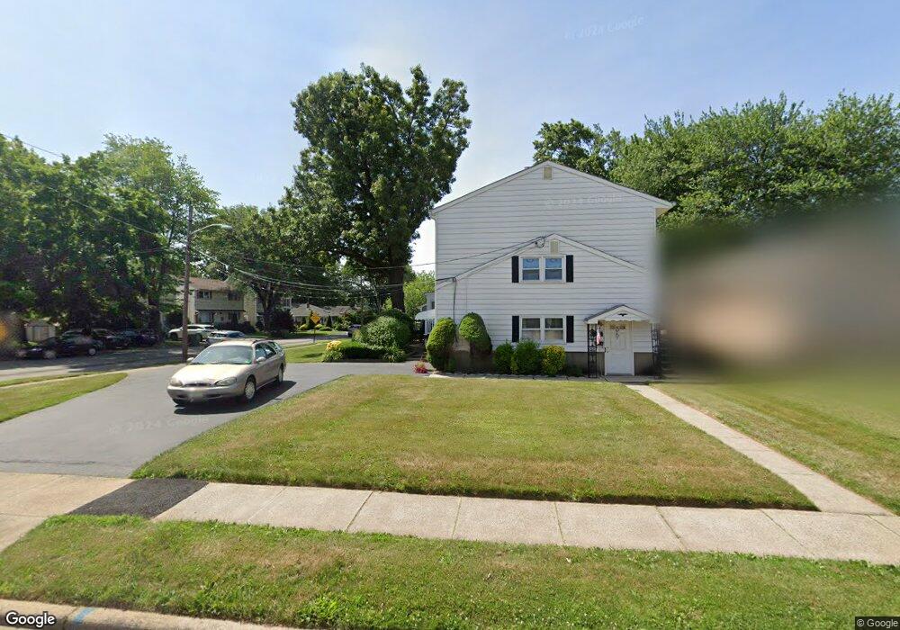 32 Jefferson Blvd, Edison, NJ 08817 - photo 1