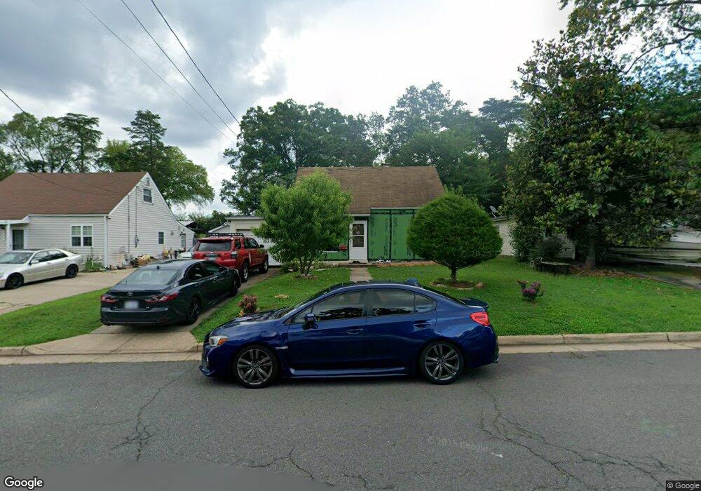 130 Lambert Dr, Manassas Park, VA 20111 - photo 1