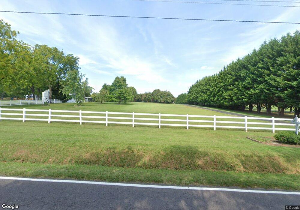 27472 Mine Run Rd, Rhoadesville, VA 22542 - photo 1