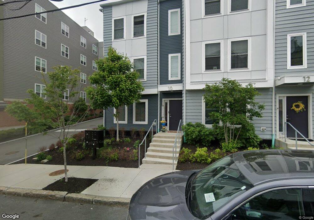 10 Gledhill Ave unit B, Everett, MA 02149 - photo 1