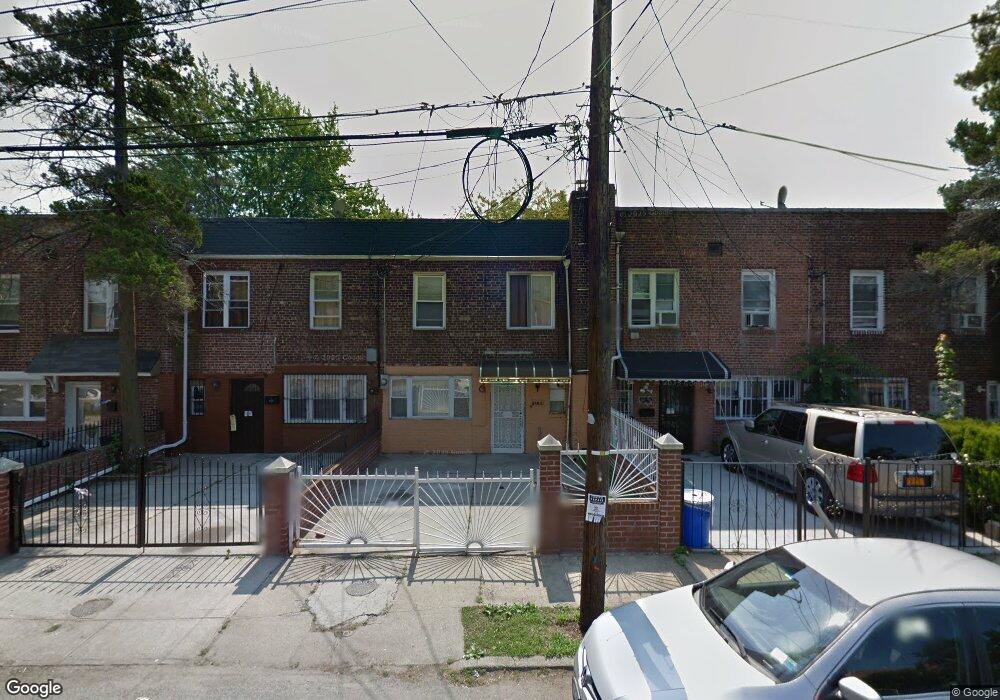 10208 188th St, Hollis, NY 11423 - photo 1