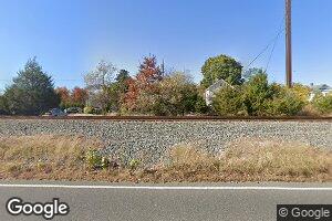 43 Railroad Ave, Helmetta, NJ 08828