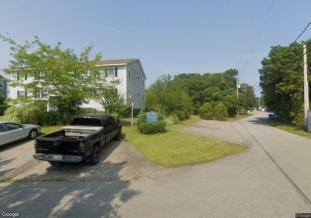 39 Thom Ave, Buzzards Bay, MA 02532 - photo 1