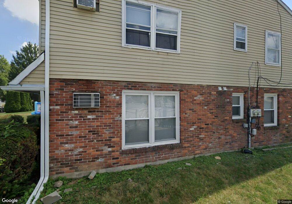 820 Uhl St unit 824, Allentown, PA 18109 - photo 1