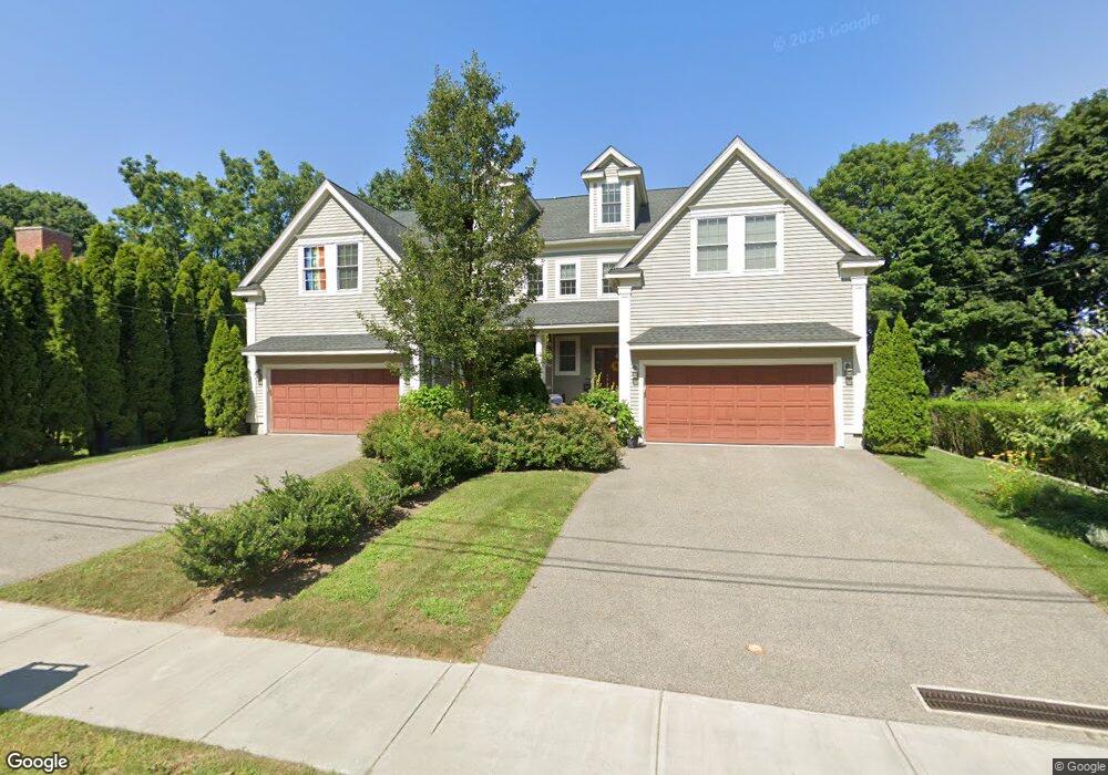 33 Salisbury Rd unit 1, Newton, MA 02458 - photo 1