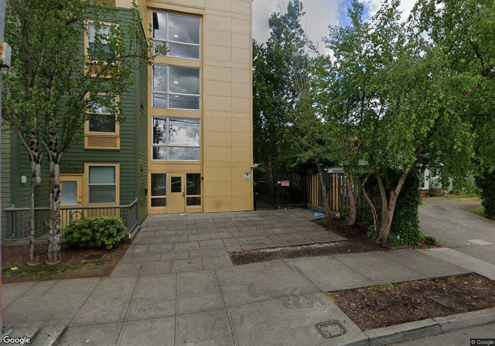 14715 E Burnside St, Portland, OR 97233 - photo 1