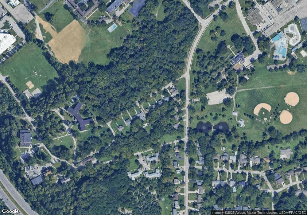 28590 Nutwood Ln, Wickliffe, OH 44092 - photo 1