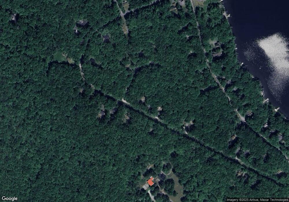 154 Lake View Cir, Hawley, PA 18428 - photo 1