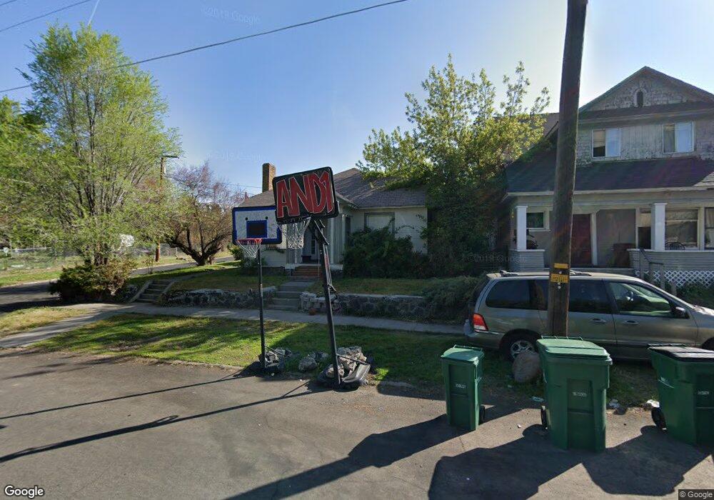 345 N 10th St, Klamath Falls, OR 97601 - photo 1