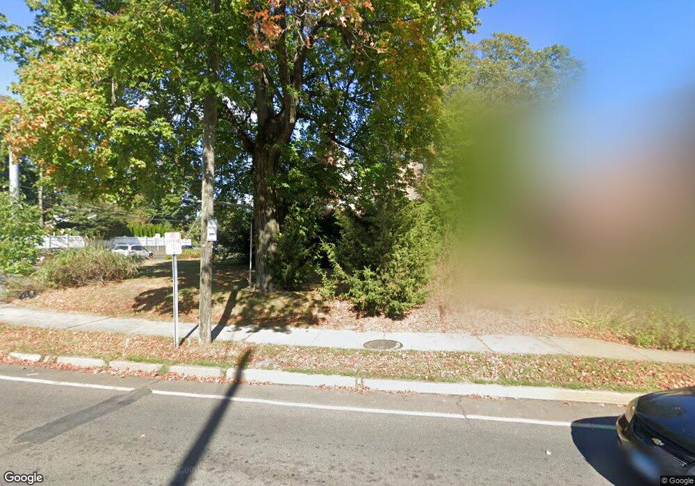 445 Courtland Ave, Stamford, CT 06906 - photo 1