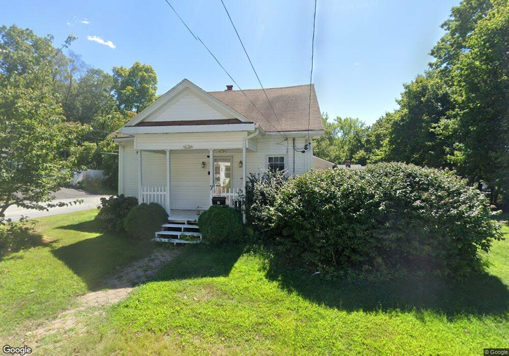 7 Woodland Ave, Smithfield, RI 02917 - photo 1