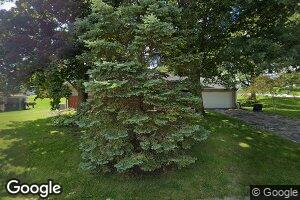 813 5th Ave SW, Cascade, IA 52033