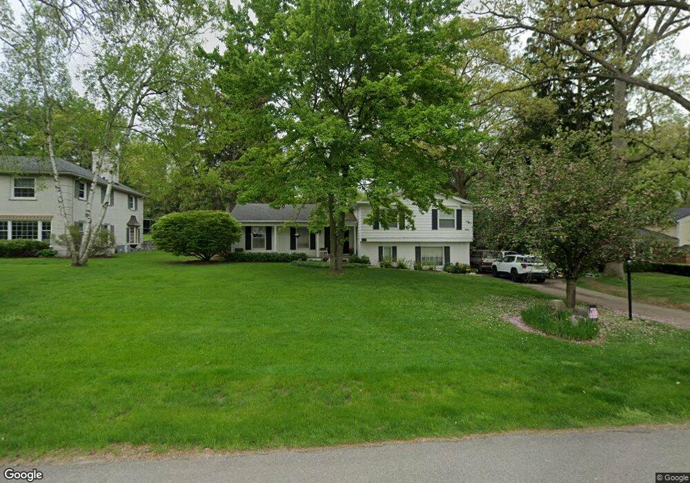 1136 Hill Line Trail, Bloomfield Hills, MI 48301 - photo 1