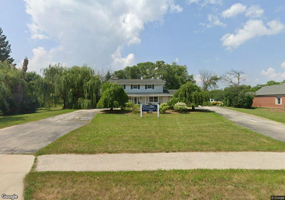 8585 N Port Washington Rd, Milwaukee, WI 53217 - photo 1