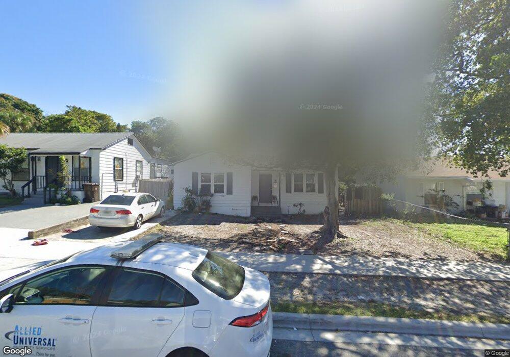 914 33rd St, West Palm Beach, FL 33407 - photo 1