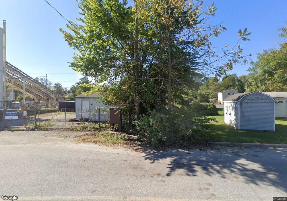 7111 Gordons Rd, Falls Church, VA 22043 - photo 1