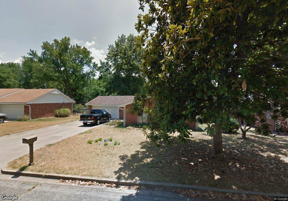 1520 W Magnolia St, Rogers, AR 72758 - photo 1