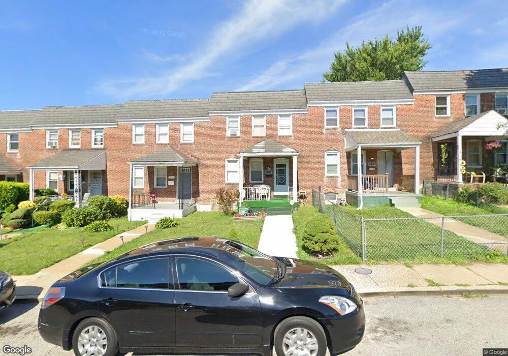 1016 Lyndhurst St, Baltimore, MD 21229 - photo 1