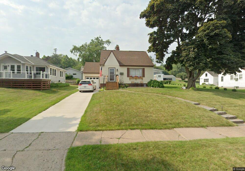 2421 Jefferson St, Duluth, MN 55812 - photo 1