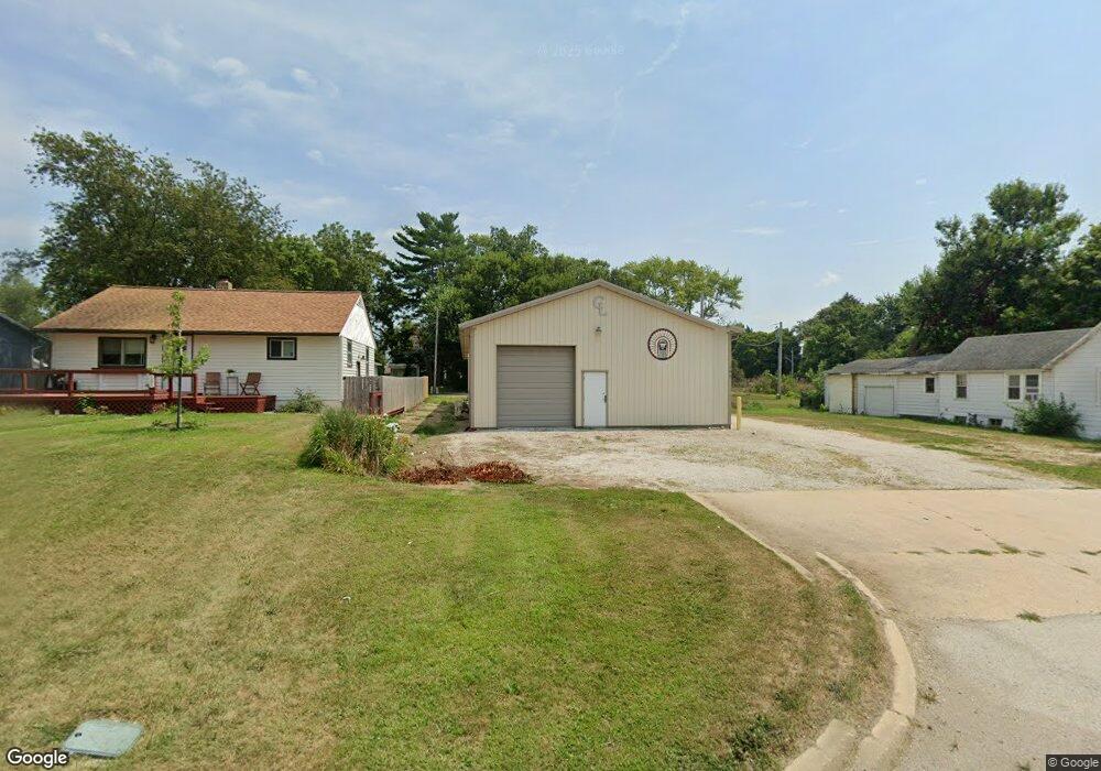 104 N Lincoln St, Philo, IL 61864 - photo 1