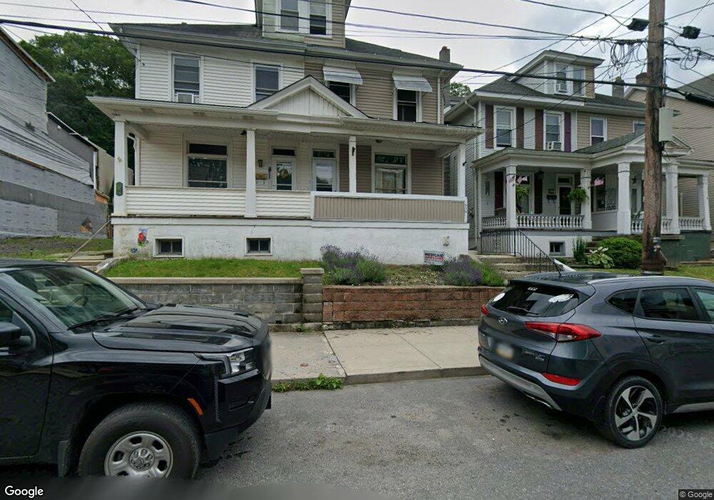524 Arlington St, Tamaqua, PA 18252 - photo 1
