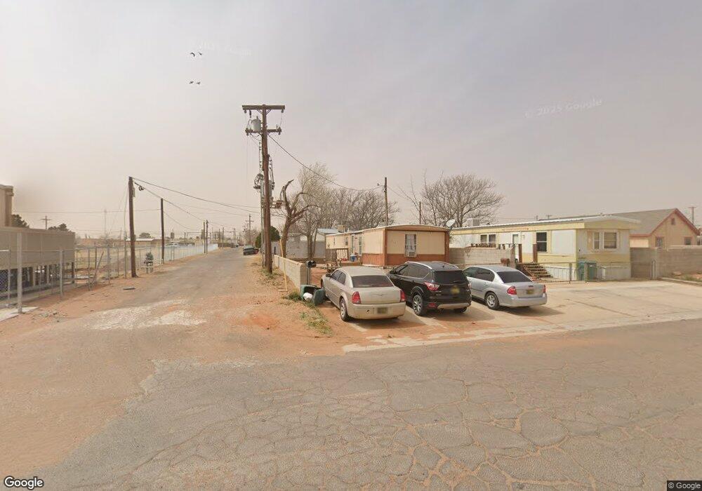 717 N Fowler St unit 2, Hobbs, NM 88240 - photo 1