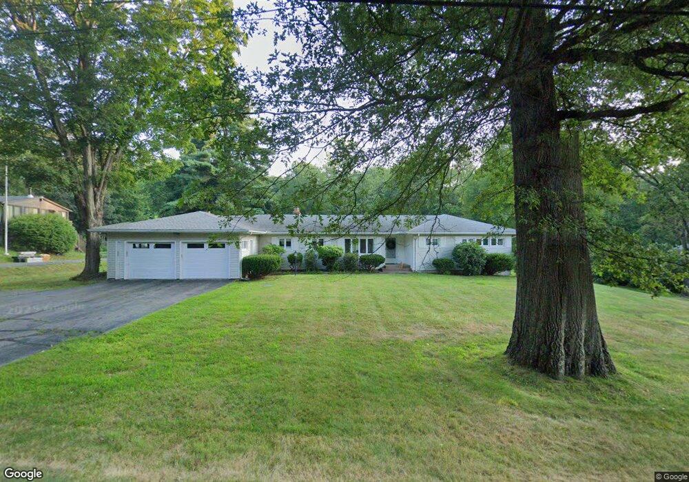 104 Wadhams Rd, Bloomfield, CT 06002 - photo 1