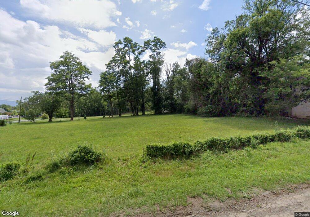 5845 Mccomb St, Crozet, VA 22932 - photo 1