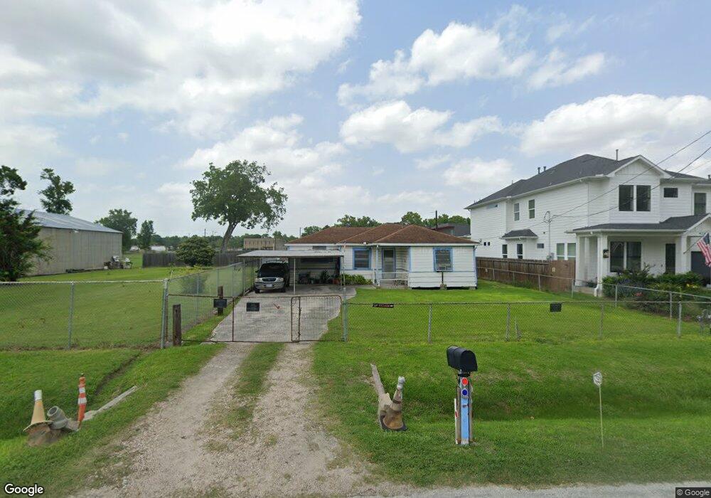 426 Marcella St, Houston, TX 77091 - photo 1