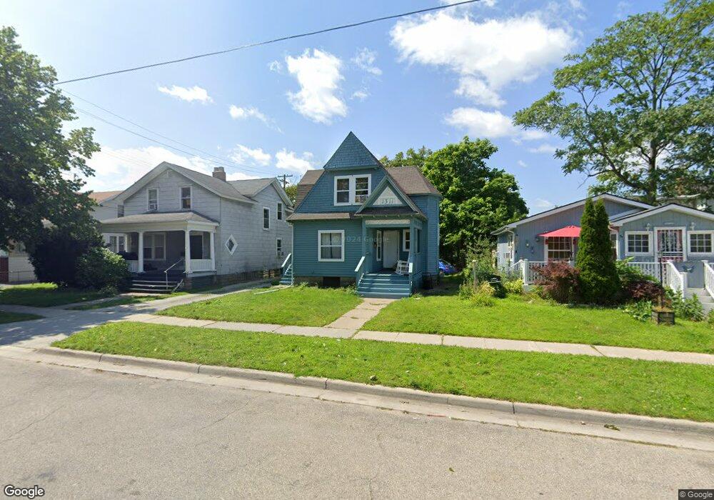 1311 8th St, Port Huron, MI 48060 - photo 1