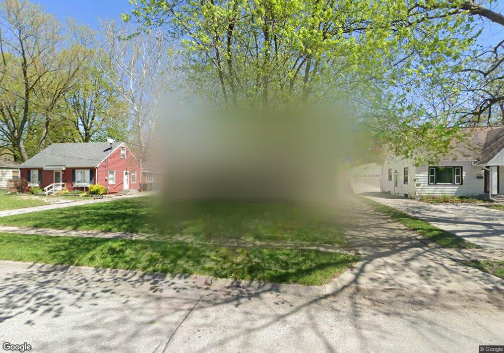 2307 49th St, Des Moines, IA 50310 - photo 1