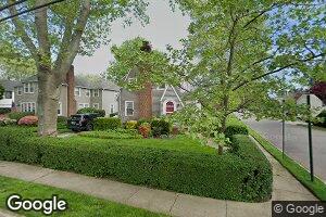 29 Salisbury Ave, Garden City, NY 11530