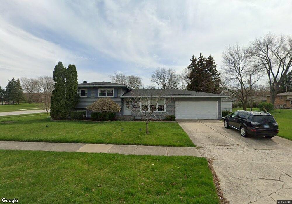 1820 Richard St unit 1, Aurora, IL 60506 - photo 1