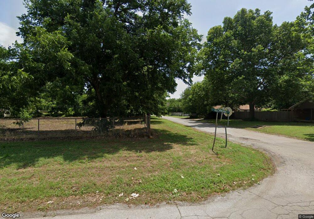 228 Rr 4, Duncan, OK 73533 - photo 1